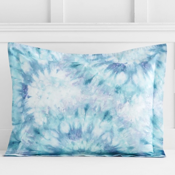 LAST Chance ⏱️ Pottery Barn Tie-Dye Sham - Picture 1 of 13